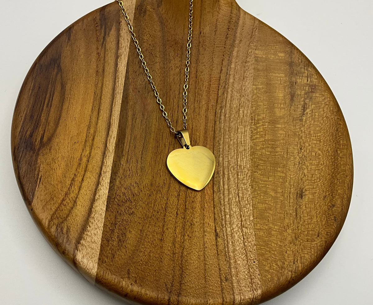 Gold Centered Heart Pendant Necklace