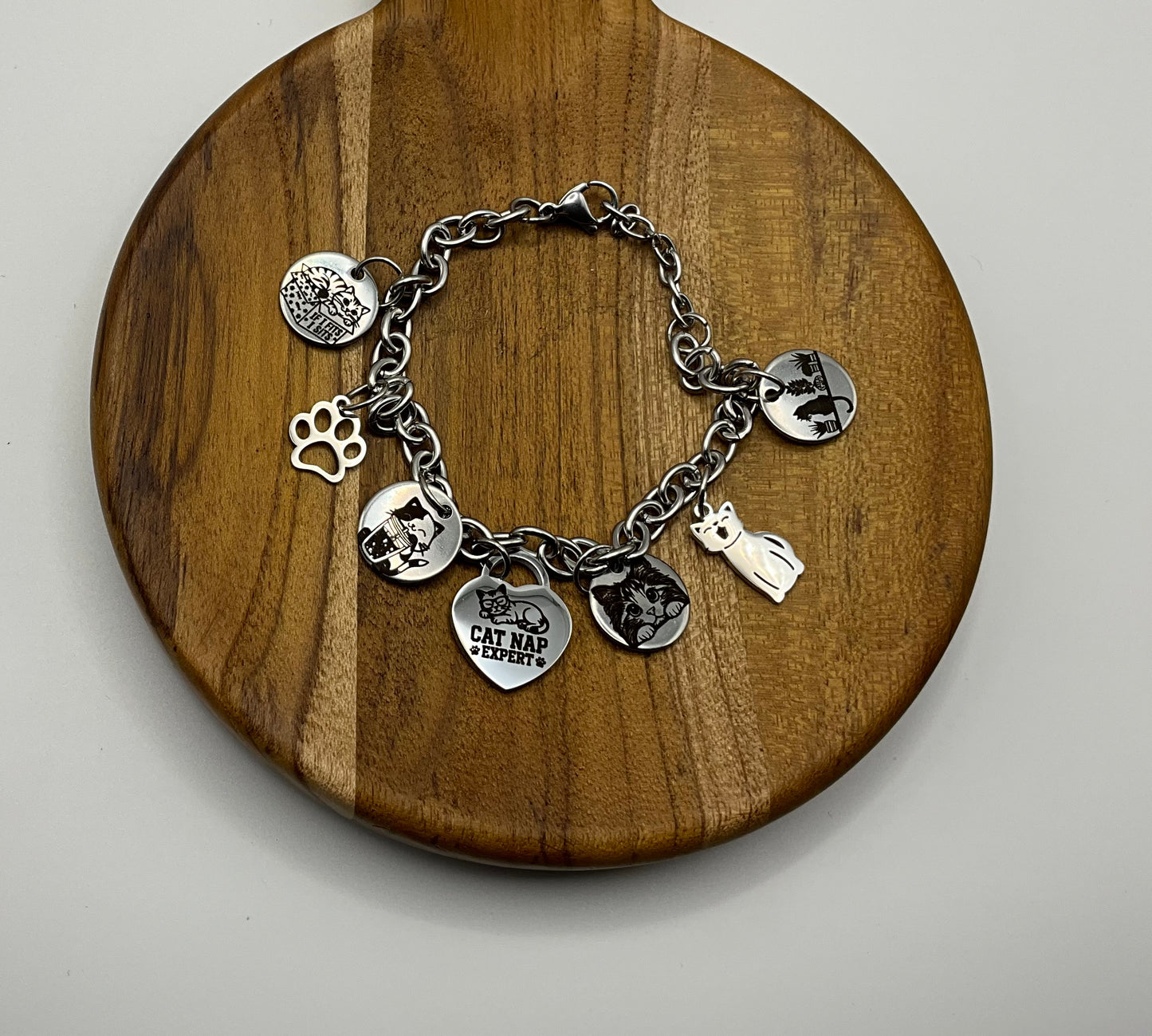 Cat charm bracelet
