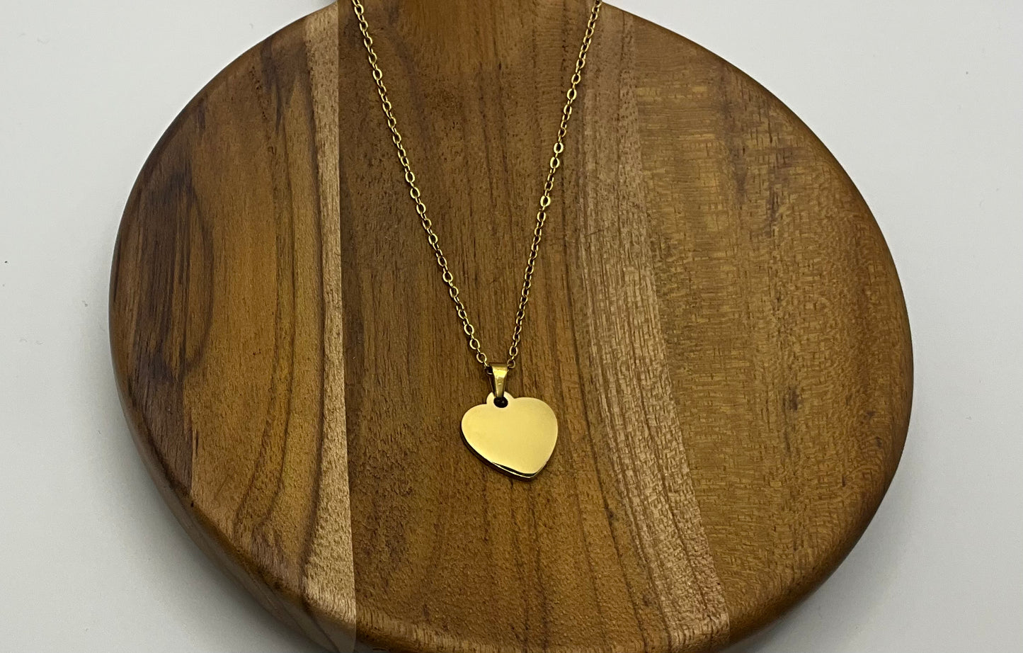 Mini Heart Necklace Gold