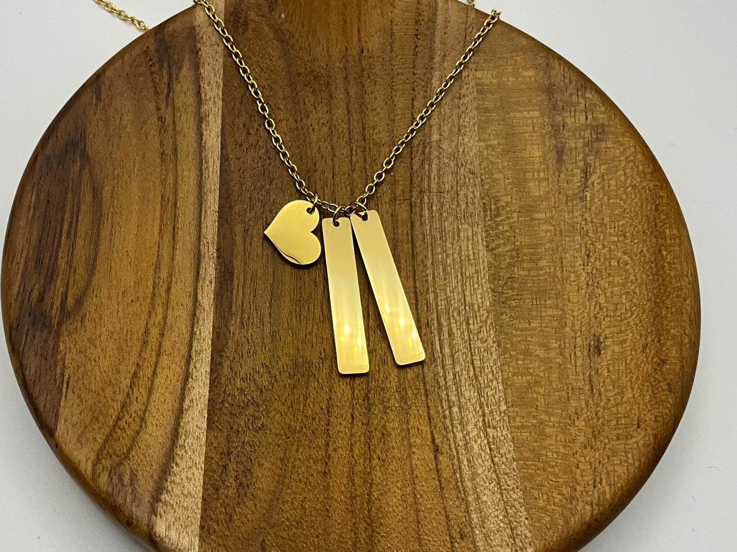 Gold Small Pillars and Heart Necklace