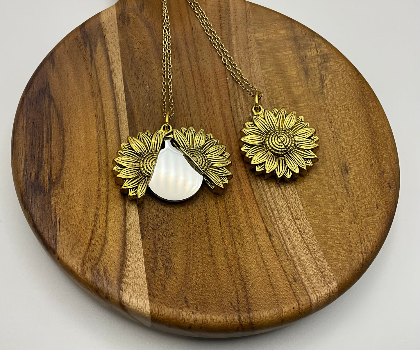 Sunflower Reveal Necklace Blank - Gold