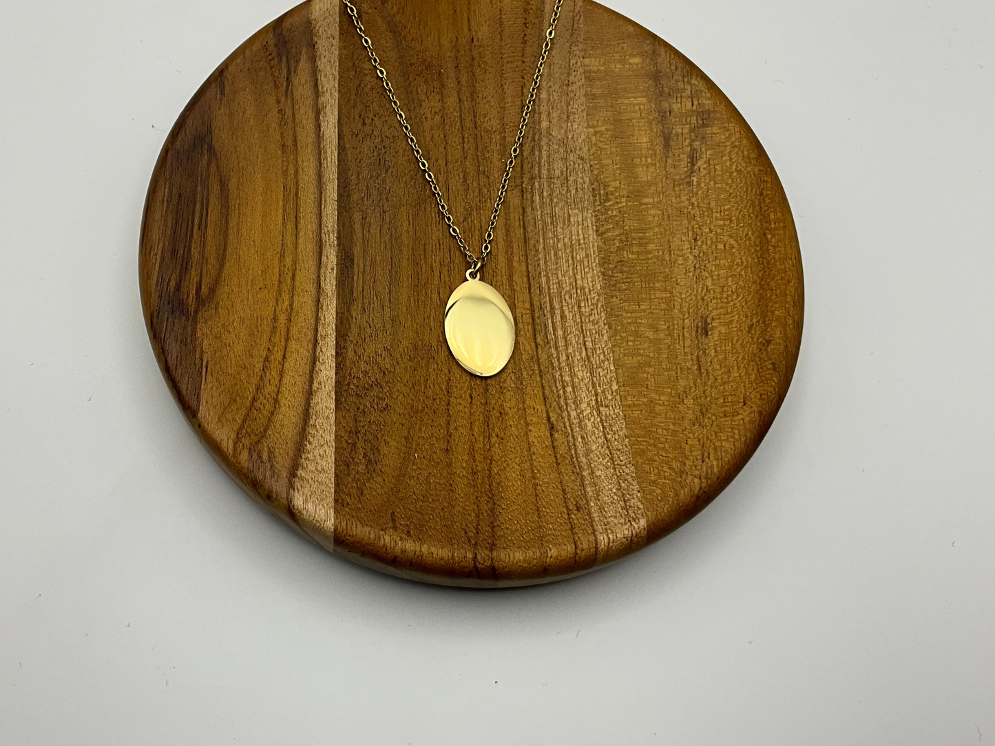 Gold Oval Necklace