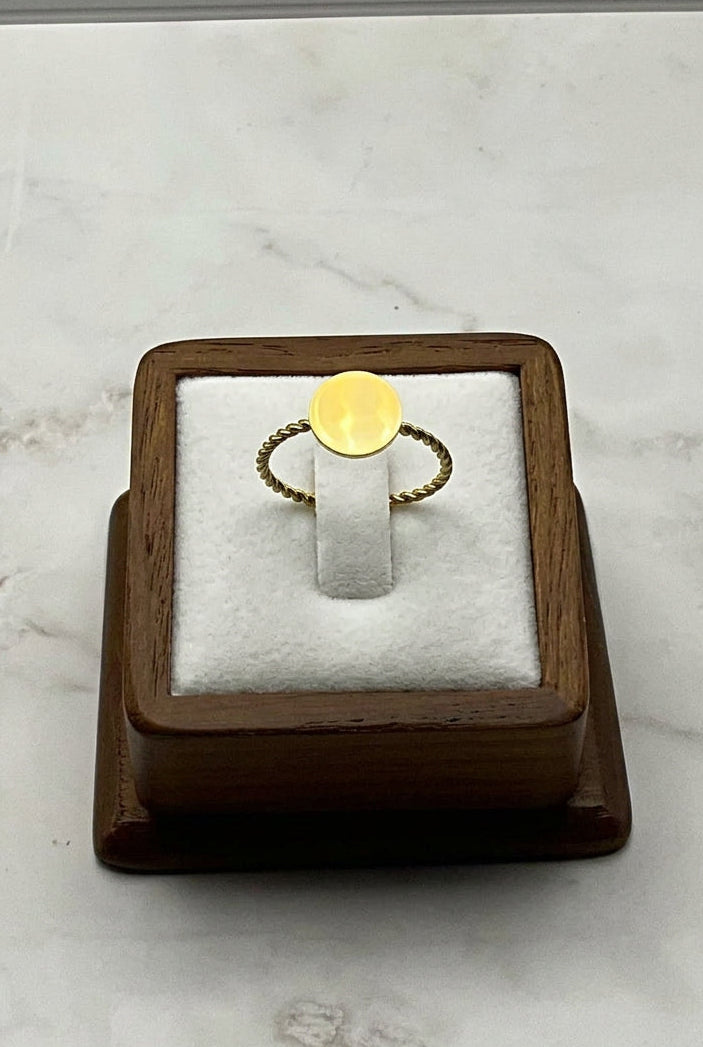 Gold Circle Twisted Rope Adjustable Ring