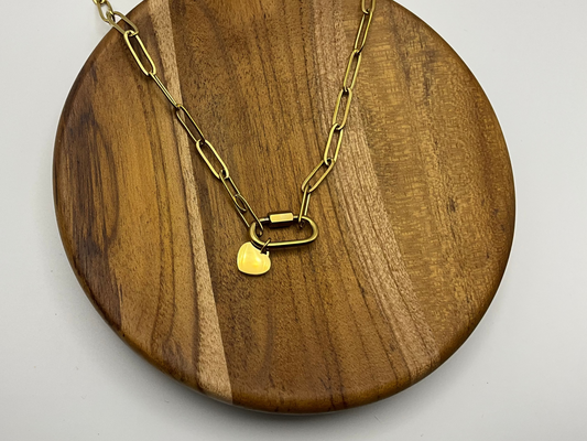 Paperclip chain charm necklace gold